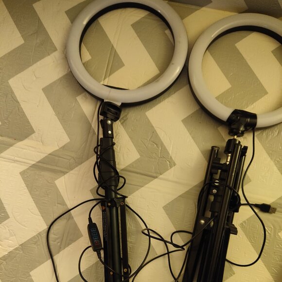 3 Ring Light with Tripod Stand LED Circle Lights Vlog Phone Holder - Picture 2 of 5